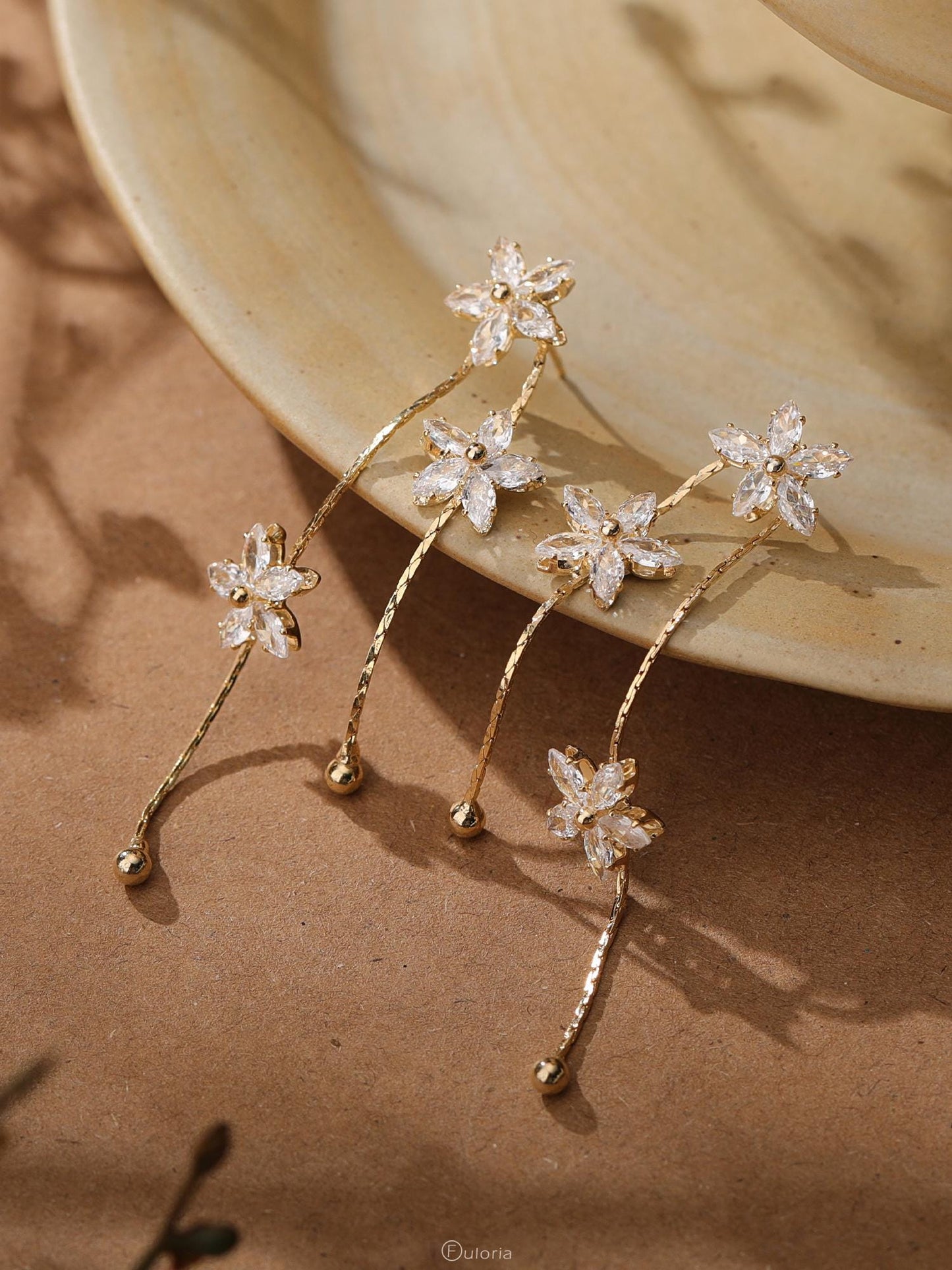 Flower Diamond Drop Earrings, Minimalist Dangle Diamond Earrings, Wedding Earrings, Gold Crystal Earrings, Christmas Gifts, Bridesmaid Gifts