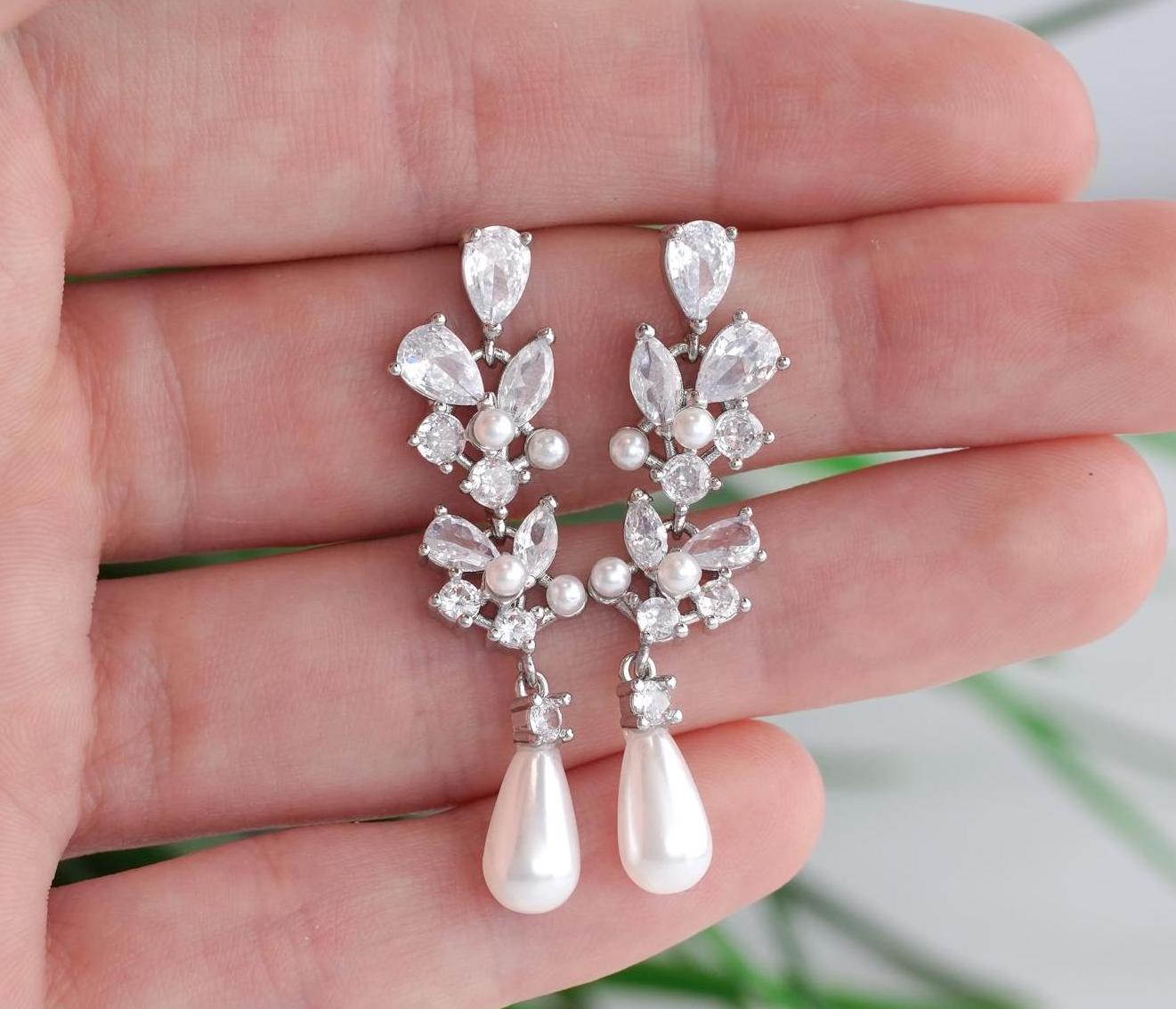 Pearl Earrings Tear drop bridal earrings Wedding drop earrings teardrop earrings bridesmaid earrings wedding jewelry bridesmaids gift