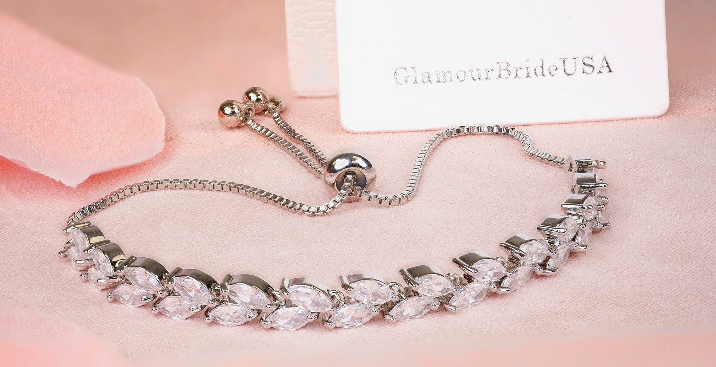 Crystal Stud Earrings Wedding Earrings Silver Crystal Earrings CZ Stud Earrings Rose gold bridal earrings Crystal Bridesmaids Earrings