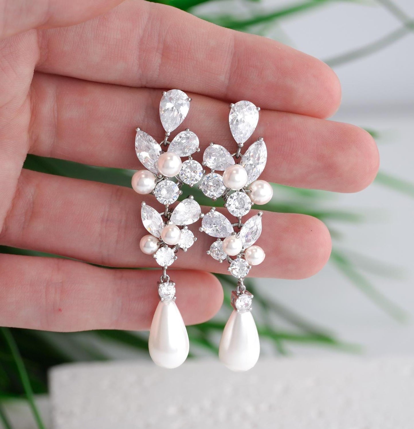 Pearl Earrings Tear drop bridal earrings Wedding drop earrings teardrop earrings bridesmaid earrings wedding jewelry bridesmaids gift