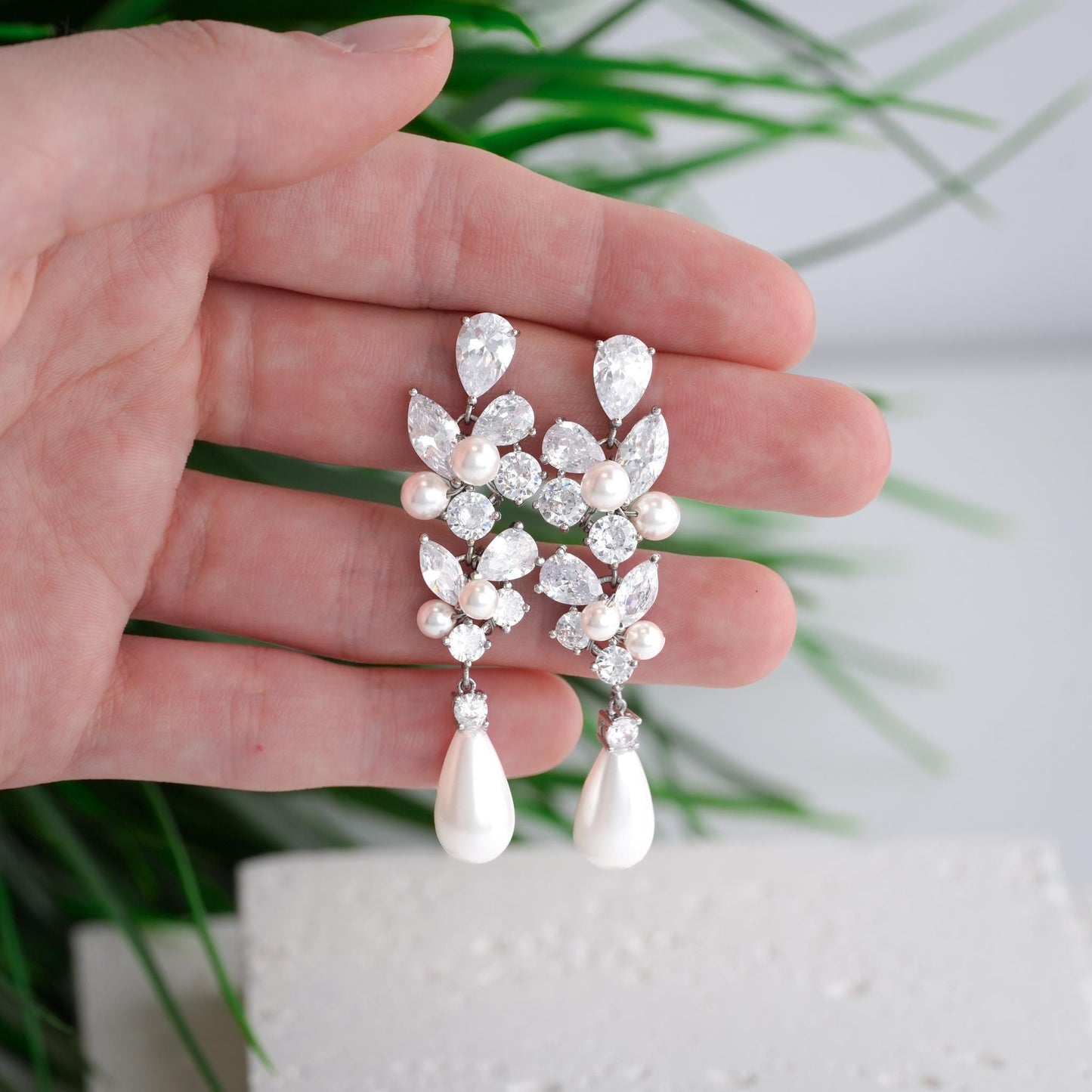 Pearl Earrings Tear drop bridal earrings Wedding drop earrings teardrop earrings bridesmaid earrings wedding jewelry bridesmaids gift